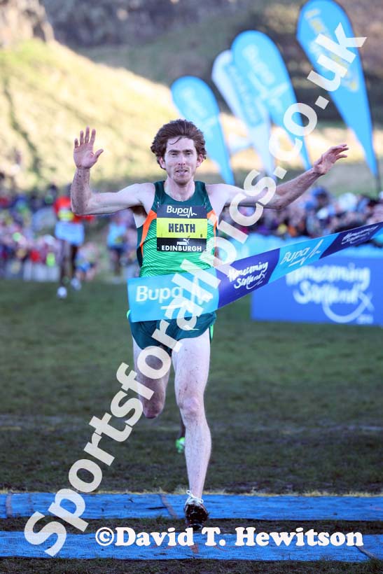 Garrett Heath (USA) wins the invitational mens 4k BUPA Great Edinburgh Cross Country. Photo: David T. Hewitson/Sports for All Pics